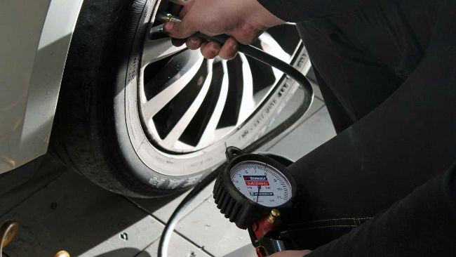 Estado e Pressão dos pneus para o inverno